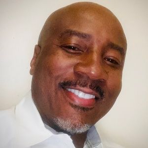 Meet your Posher, Clay